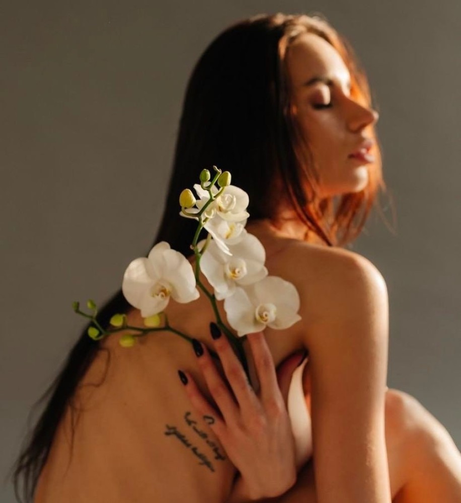 Индивидуалка Виктория фото № 2 в городе Мирный