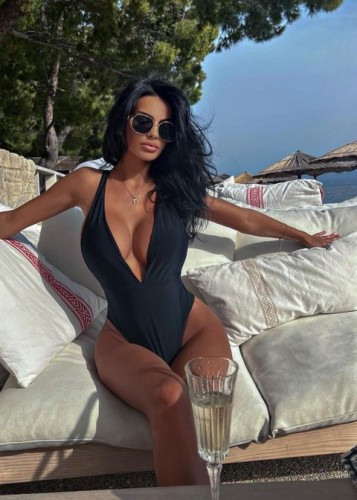 Зоя, Г. Мирный